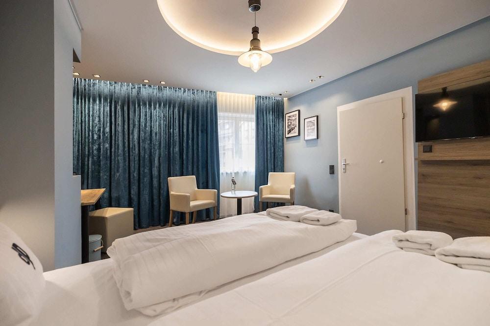 Oldtown Studios by dasPaul