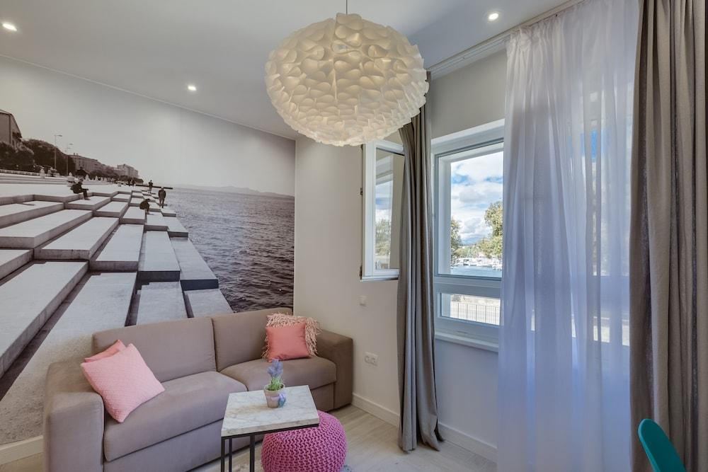 Unique Studio Apartment