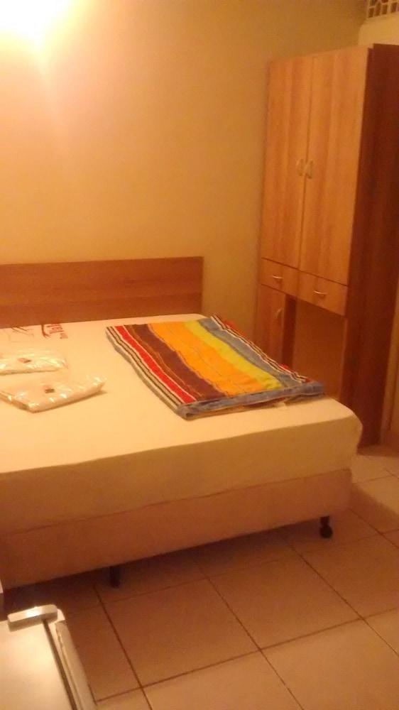 Hotel Pousada Clínicas Valente