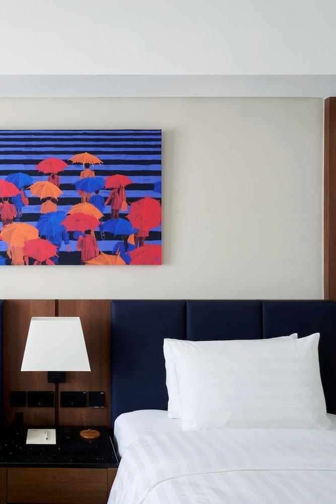 Seda Abreeza - Newly Renovated