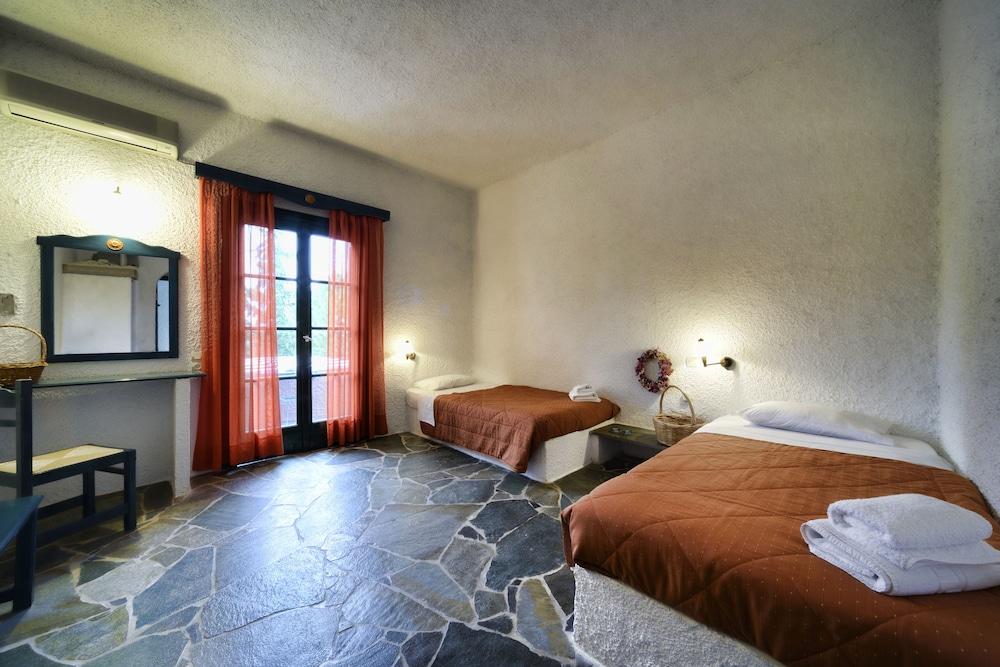 Vagia Traditional Hotel