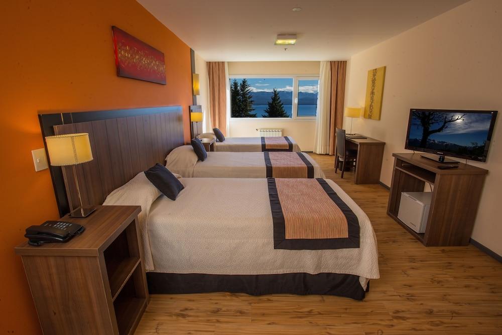 Huinid Pioneros Hotel