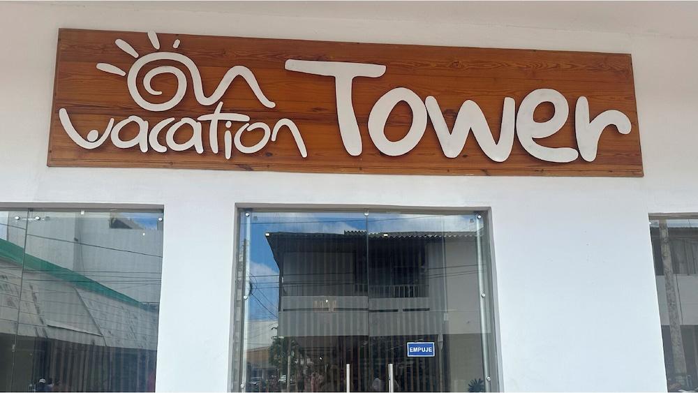 Hotel Tower by On vacation