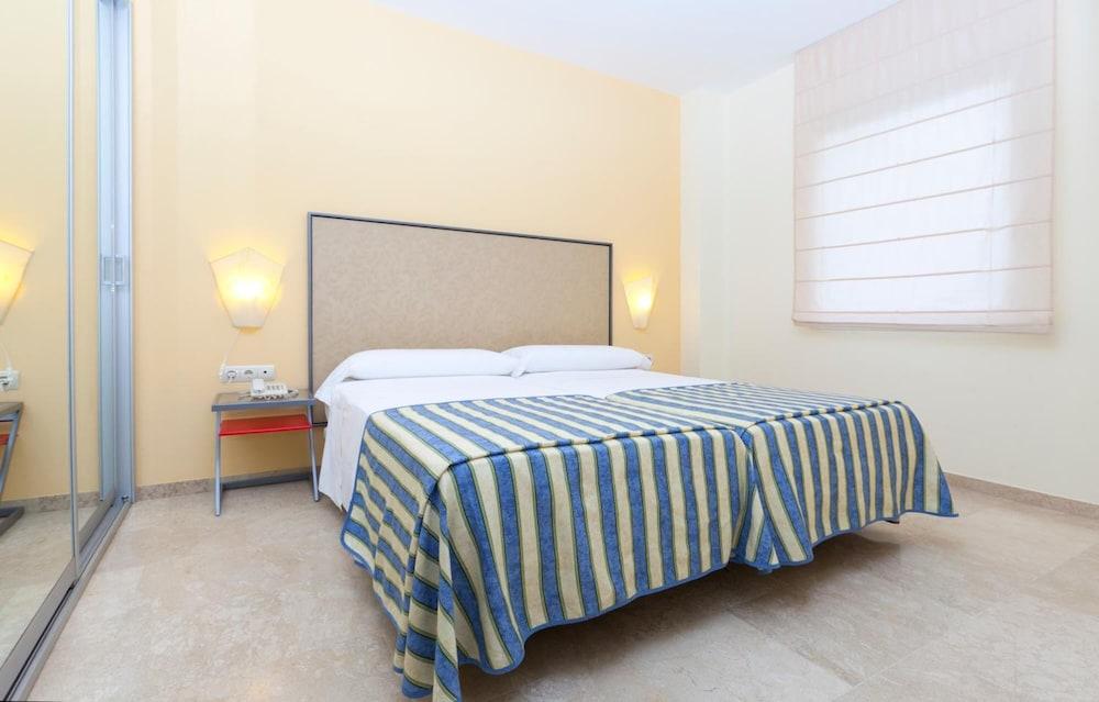 Apartamentos Vértice Sevilla Aljarafe