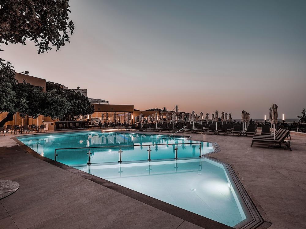 Mitsis Bali Paradise