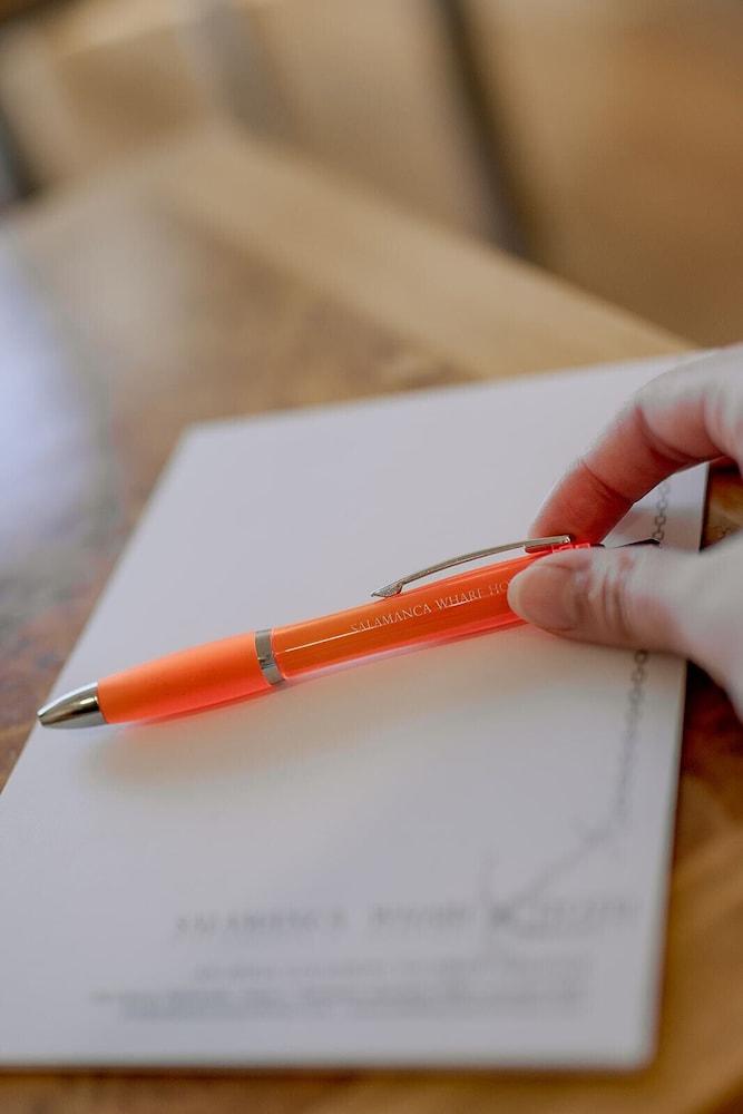 Salamanca Wharf Hotel