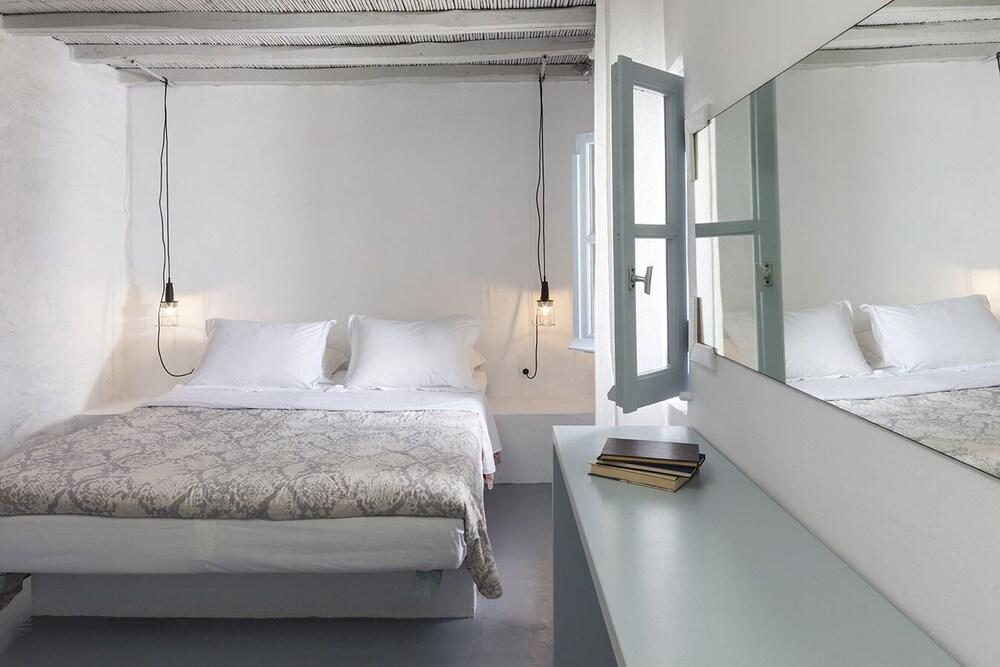 COCO-MAT Eco Residences Serifos