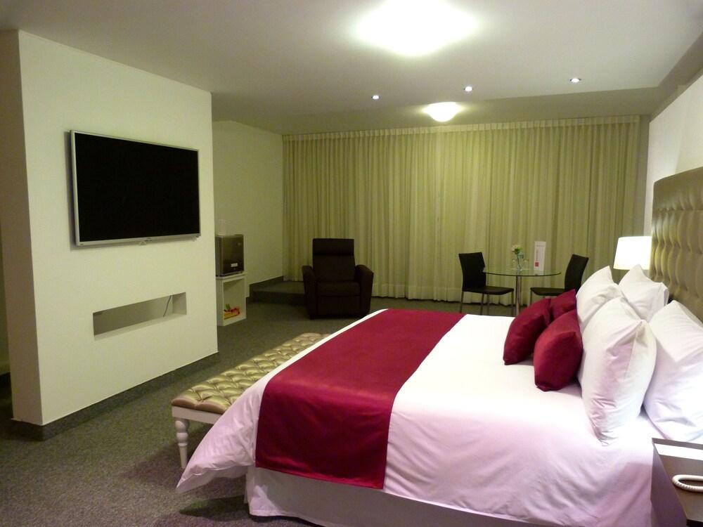 Miraflores Boutique Hotel