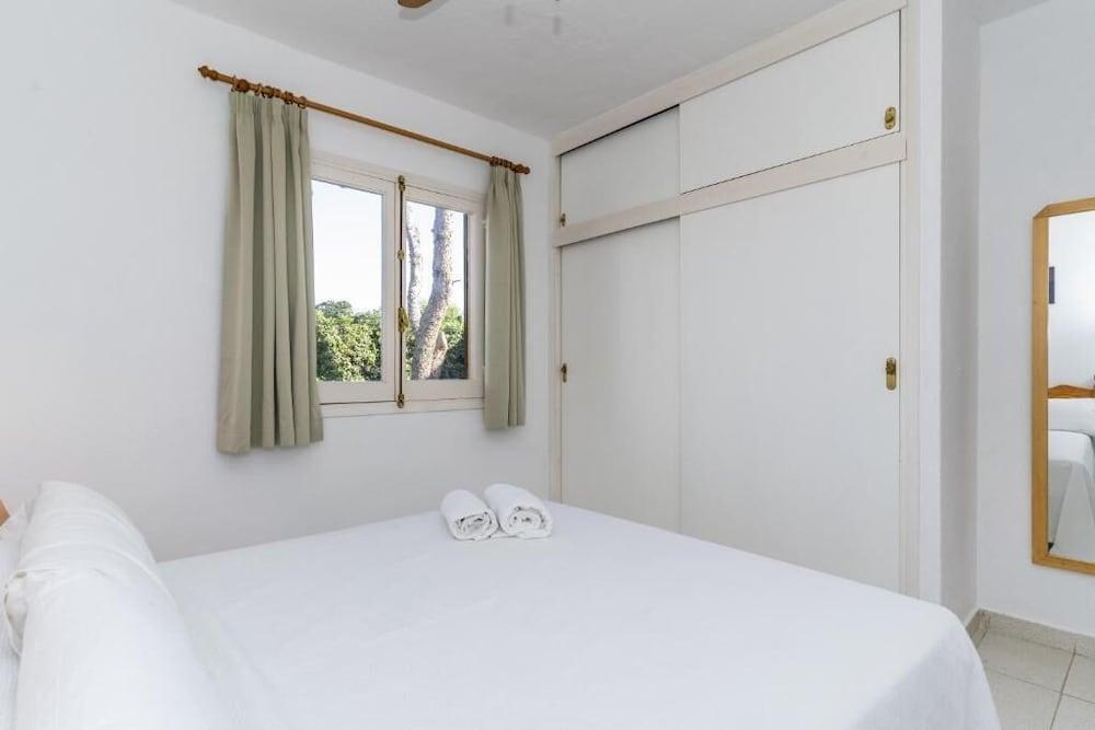 Apartamentos Ses Anneres