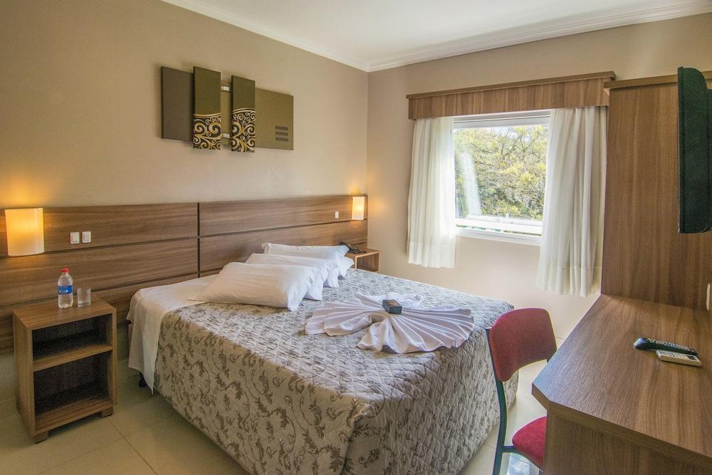 Hotel Fioreze Quero Quero