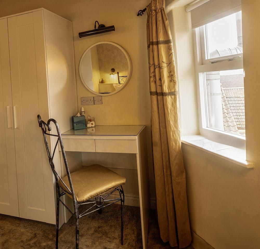 OYO The Green Dragon