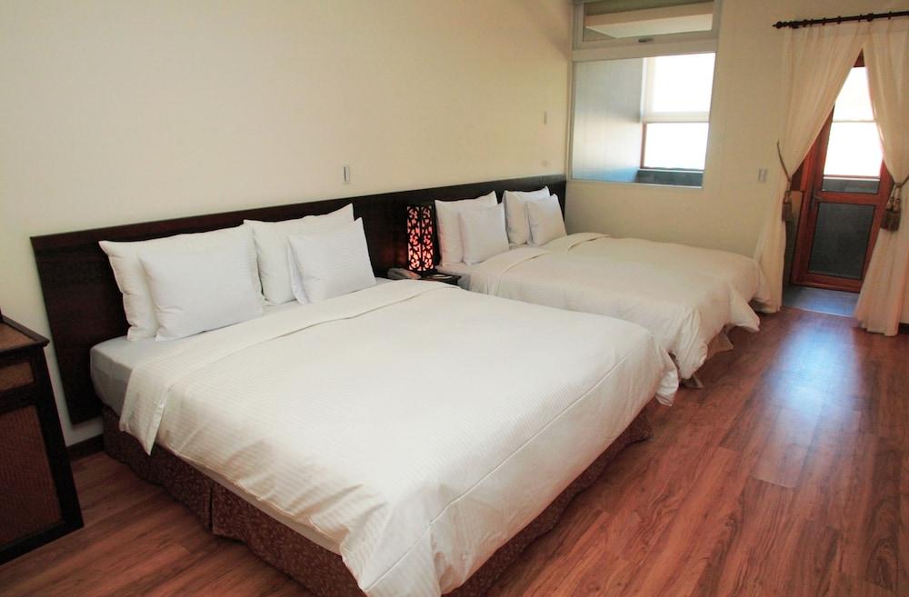 Lido Forest Resort Hotel