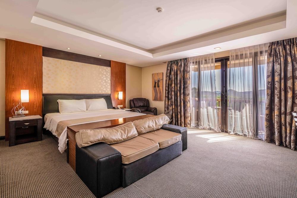 Coron Westown Resort