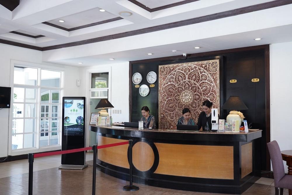 Forest Crest Nature Hotel and Resort Powered by ASTON