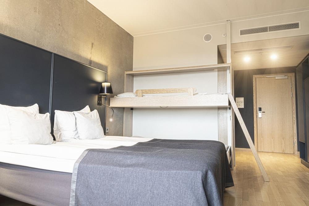 Quality Hotel Strawberry Arena