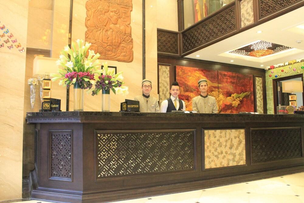 Golden Lotus Luxury Hotel