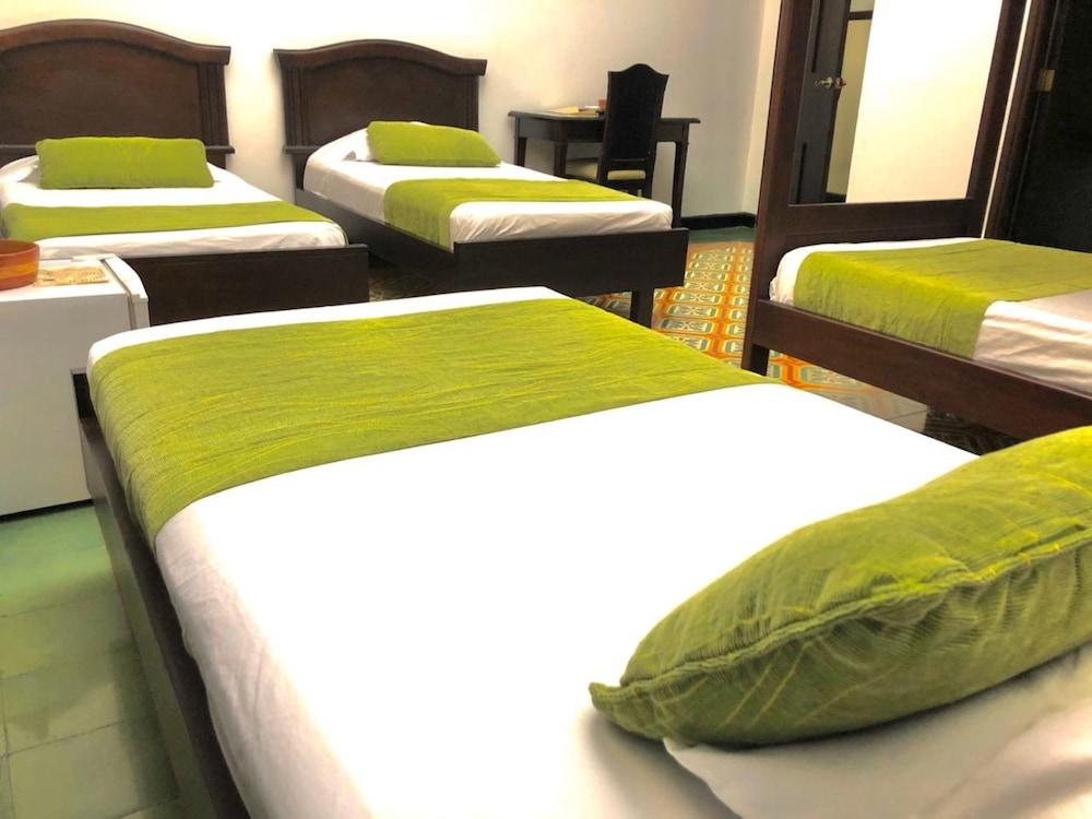 Hotel Casa Escobar Buga