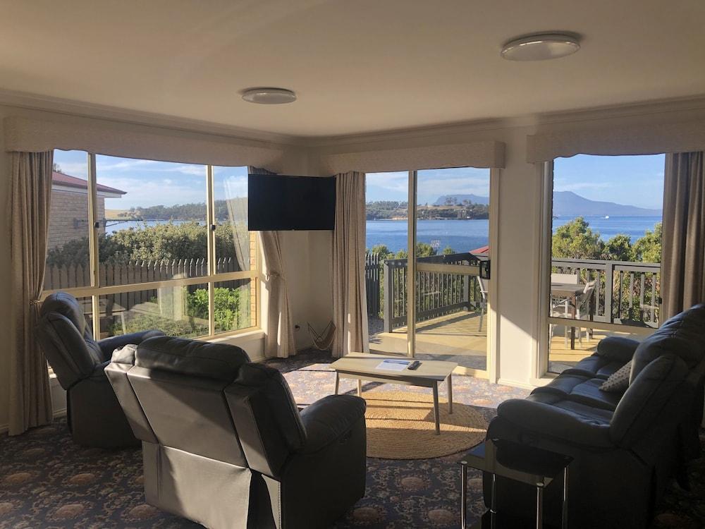 Eastcoaster Tasmania