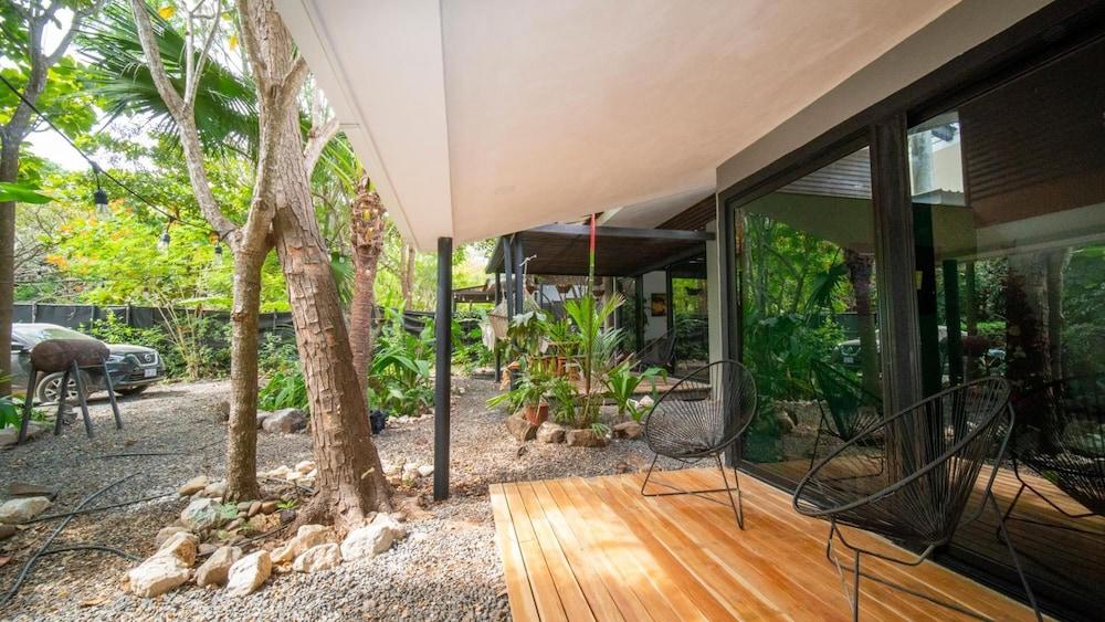 Las Avellanas Villas