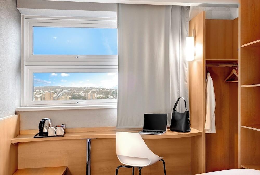 ibis Brighton City Centre - Station