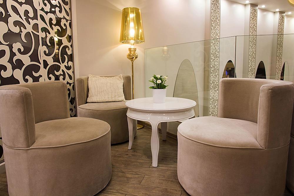 Agripas Boutique Hotel