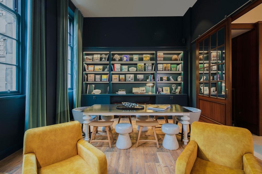 Old Town Chambers, Autograph Collection