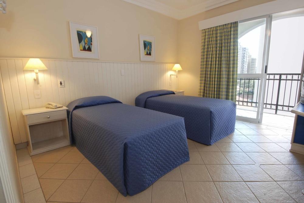 Vitória Hotel Residence Newport