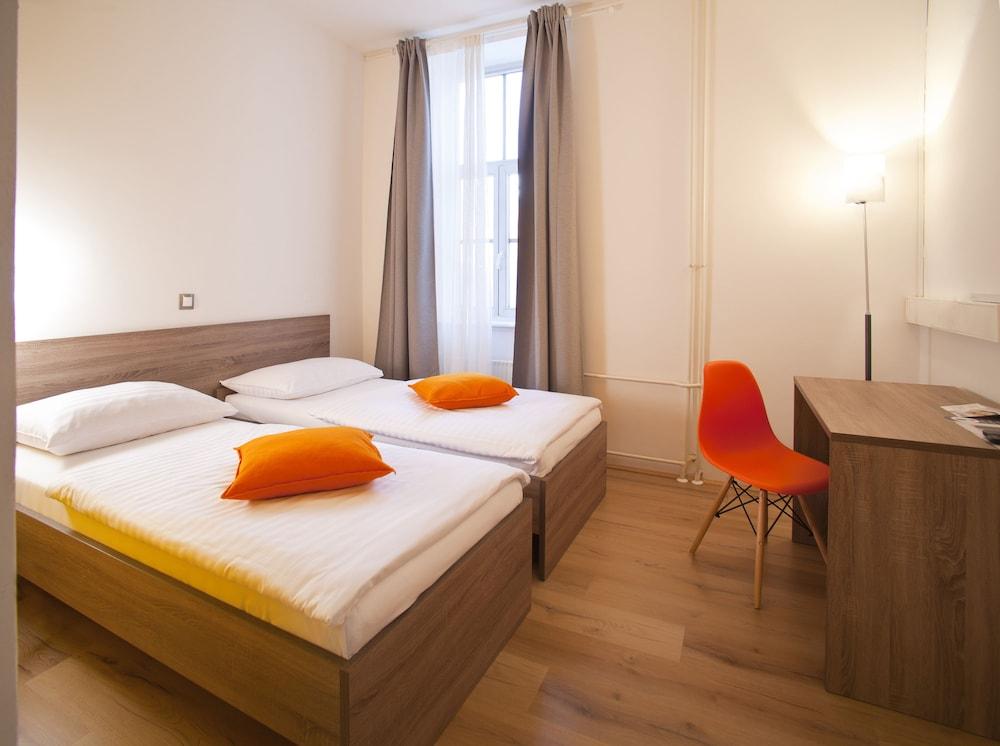 B&B HOTEL Maribor UNI Hostel