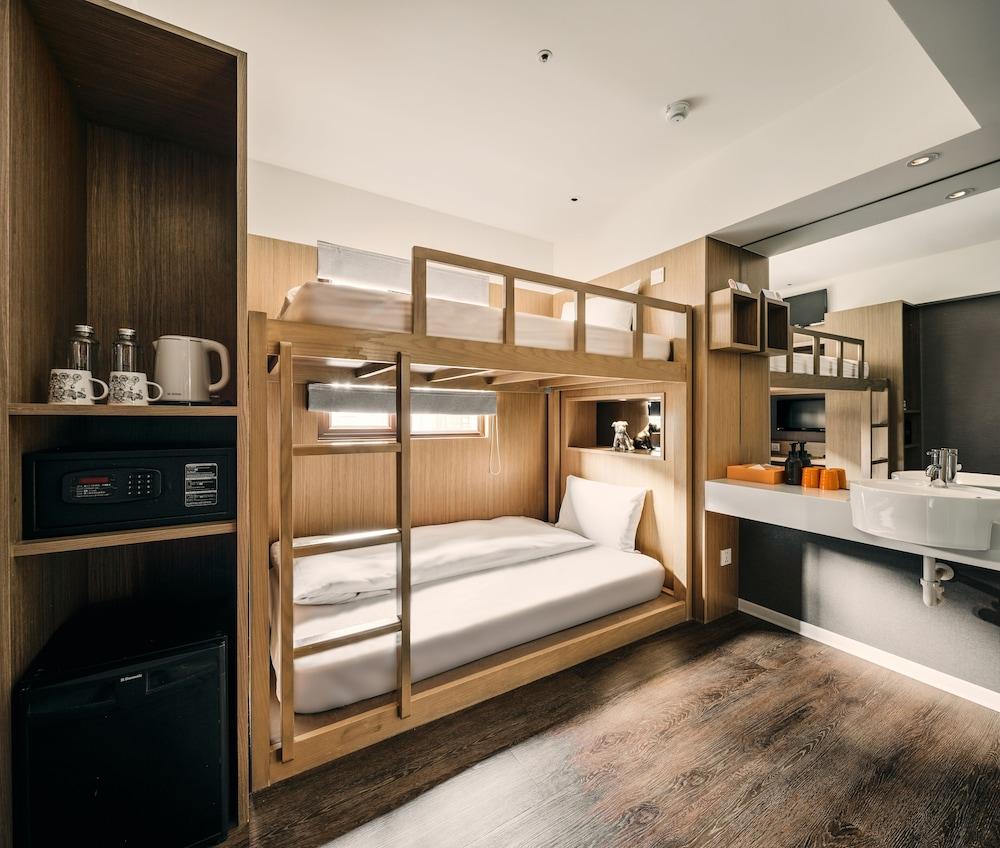 Orange Hotel - Ximen