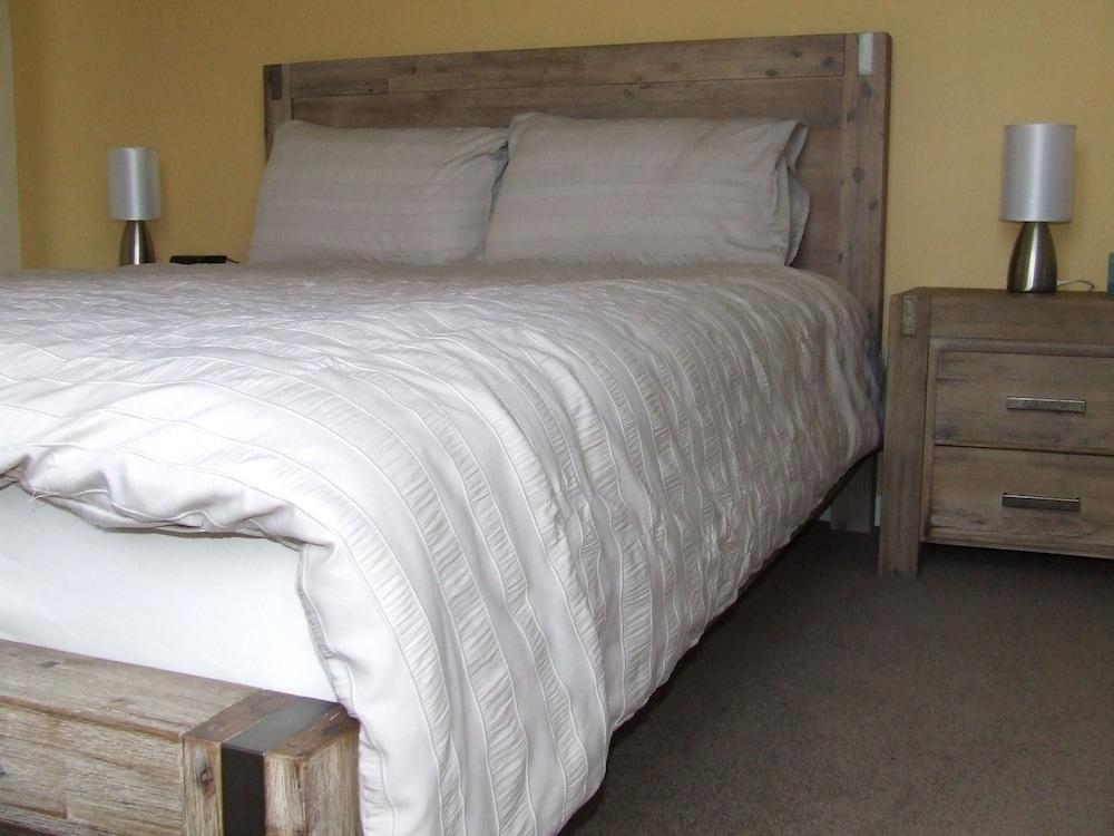 Runciman Berries and Emus B&B