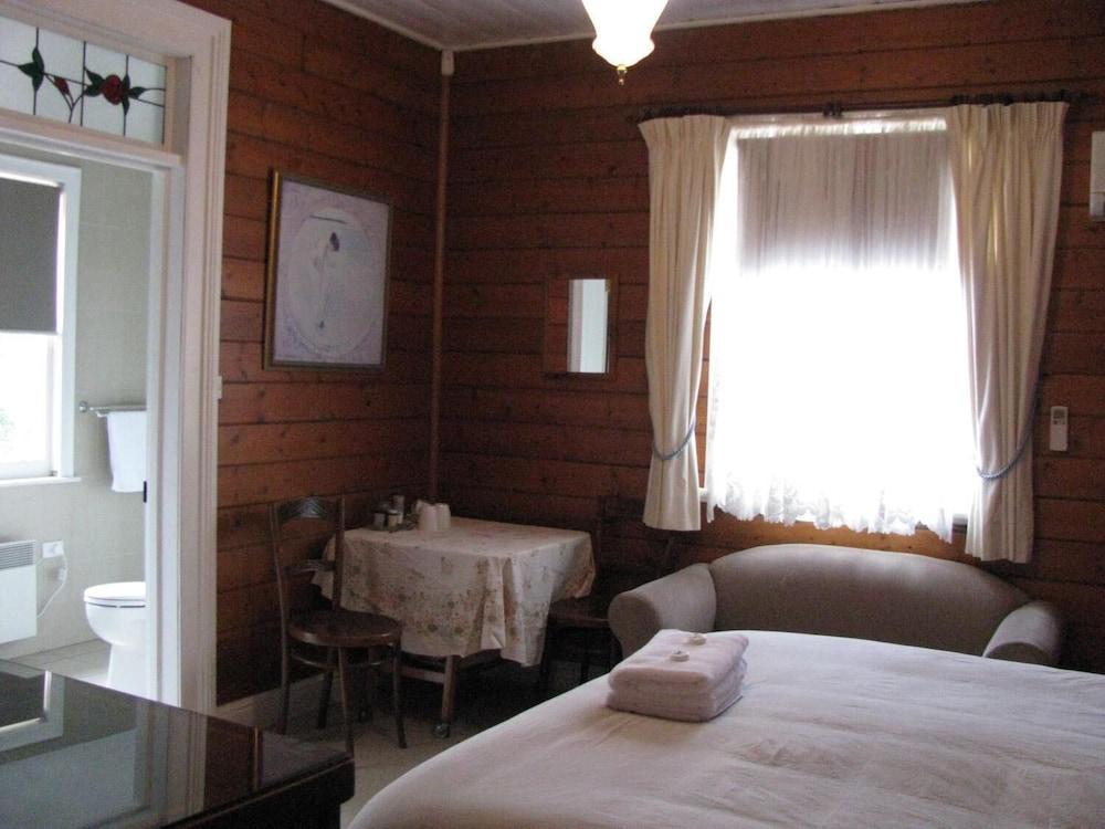 Triabunna Cabin and Caravan Park