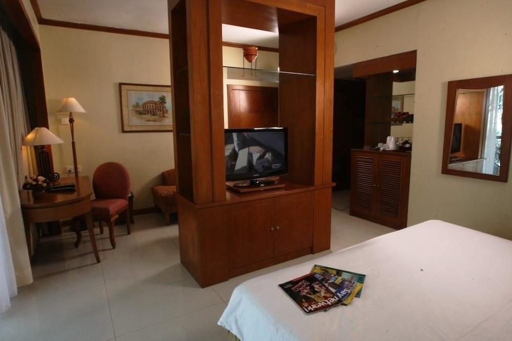 Makassar Golden Hotel