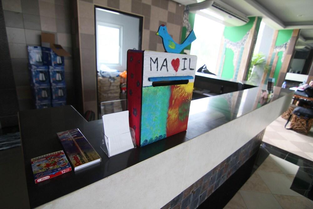 Patong Gallery Hotel