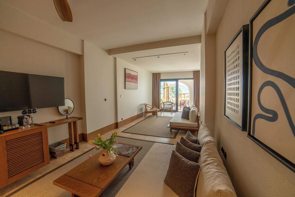 Avantgarde Refined Yalıkavak