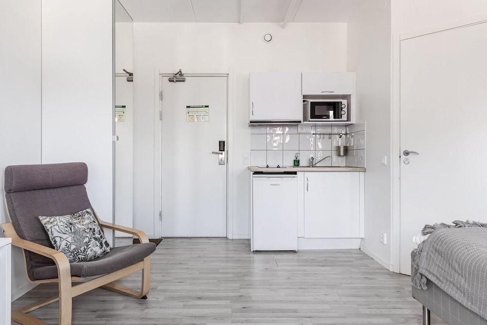 Part-Time Home Slagsta Strand