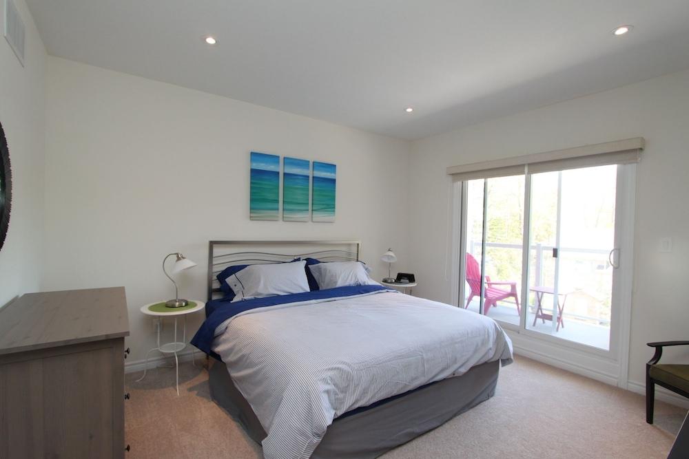 Beachfront Beach Houses