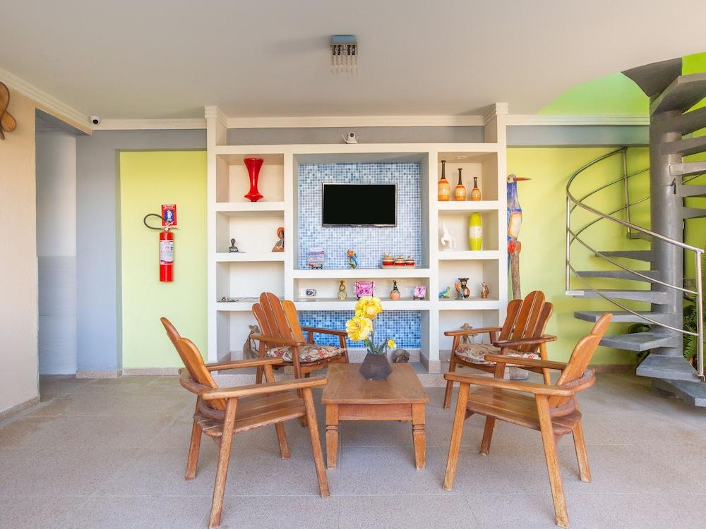 Pousada Recanto Lara Mar