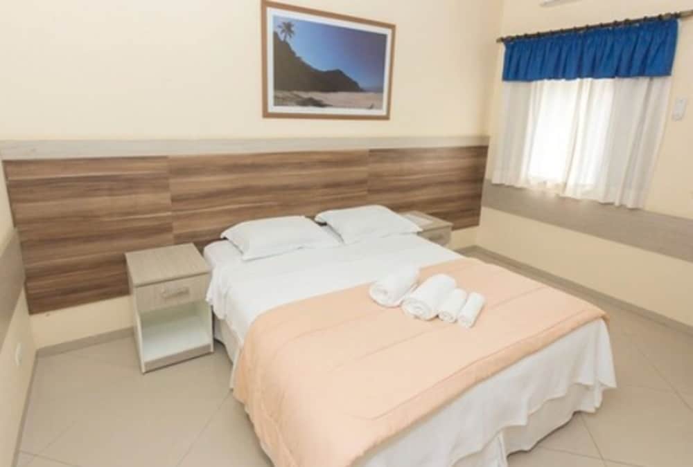Hotel Camburi Praia