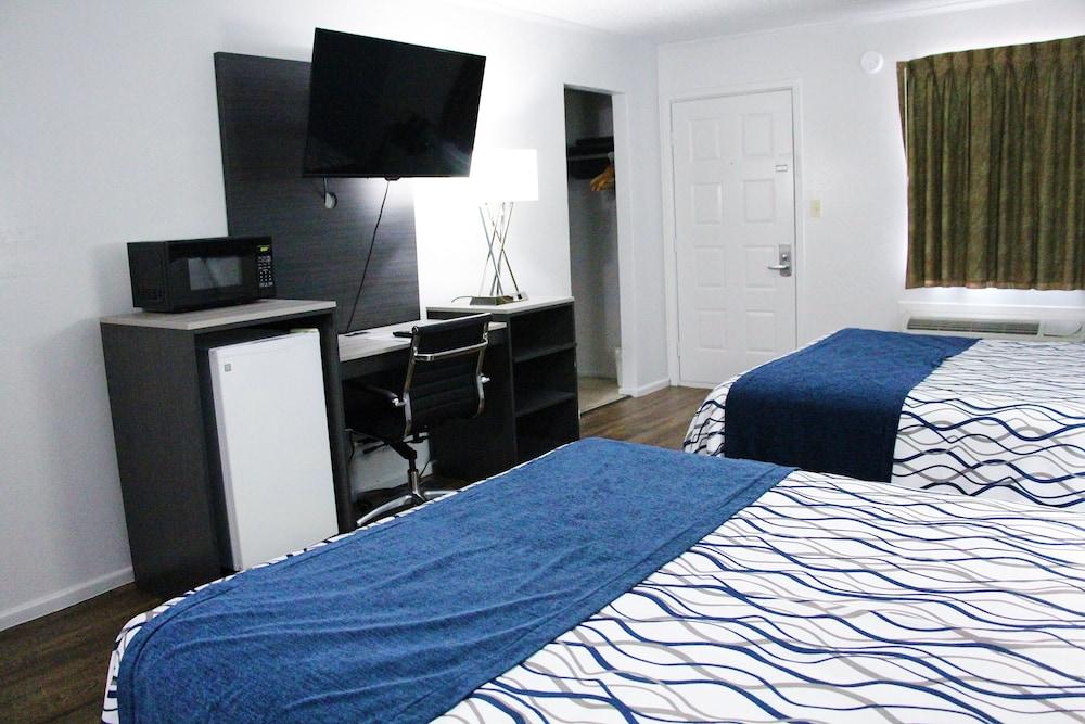 Motel 6 New Boston, TX