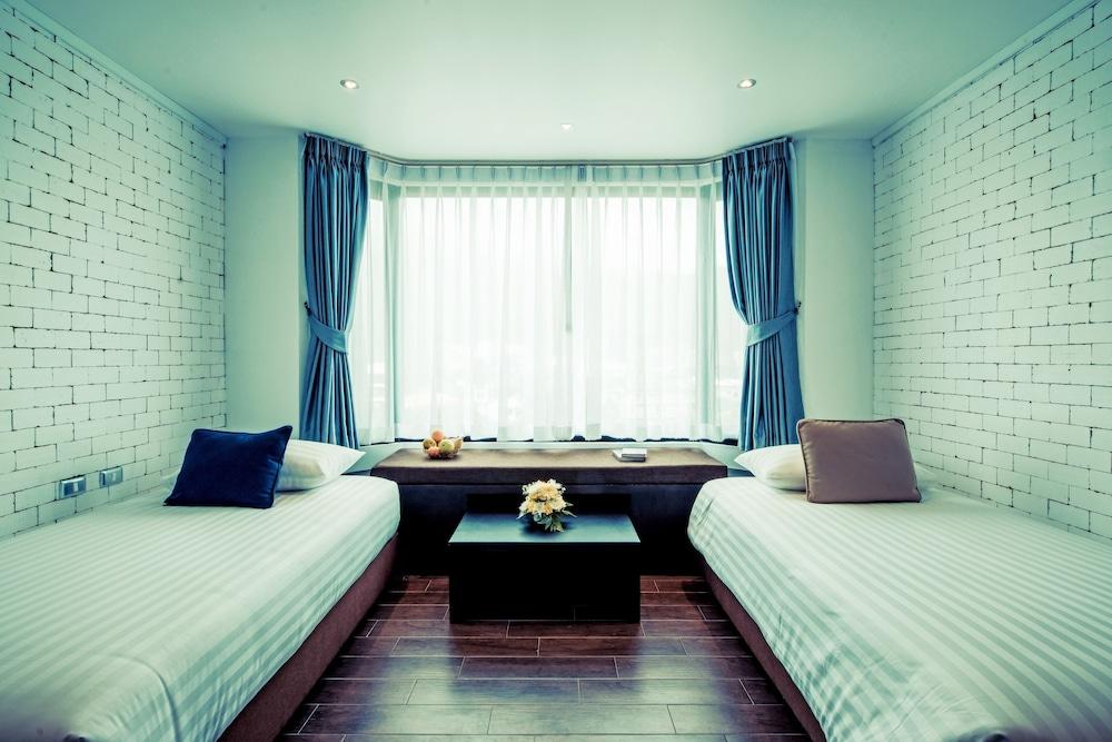 Raha Grand Hotel Patong