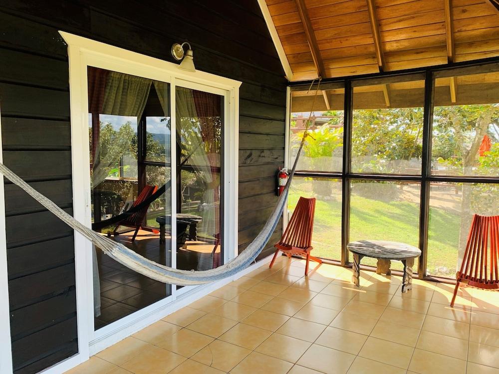 Cahal Pech Village Resort