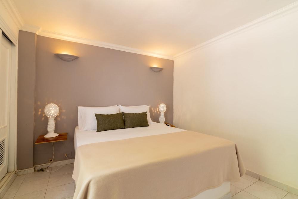 Hotel Cocoliso Island Resort