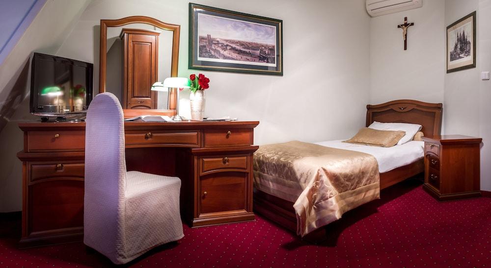 Hotel im. Jana Pawła II