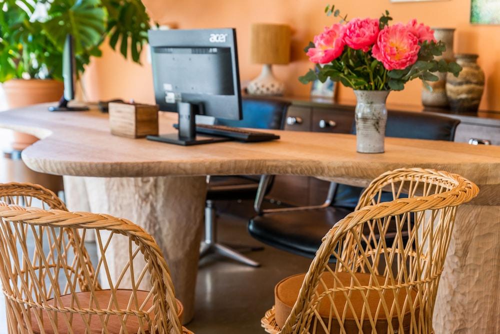 Les Terrasses du Bailli Hôtel