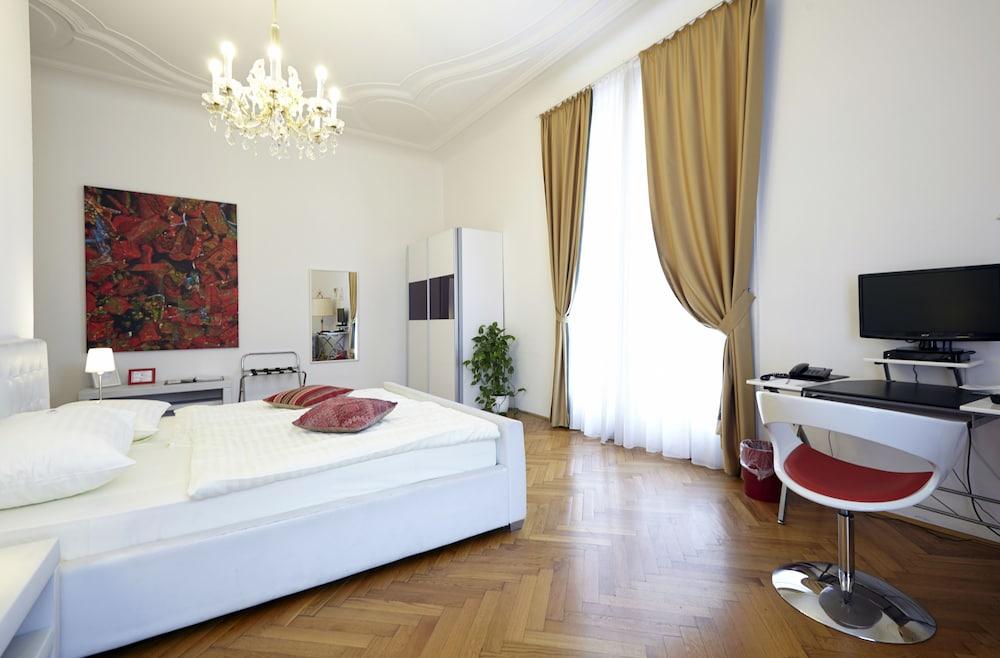 Hotel Pension Museum