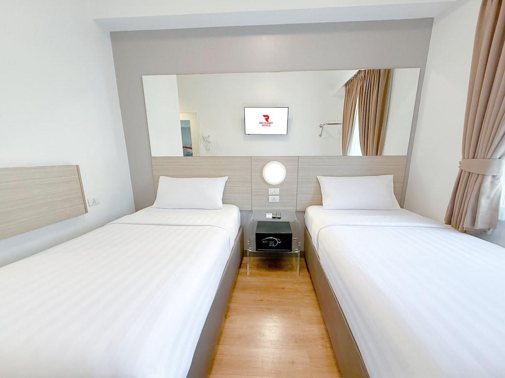 Red Planet Cagayan De Oro