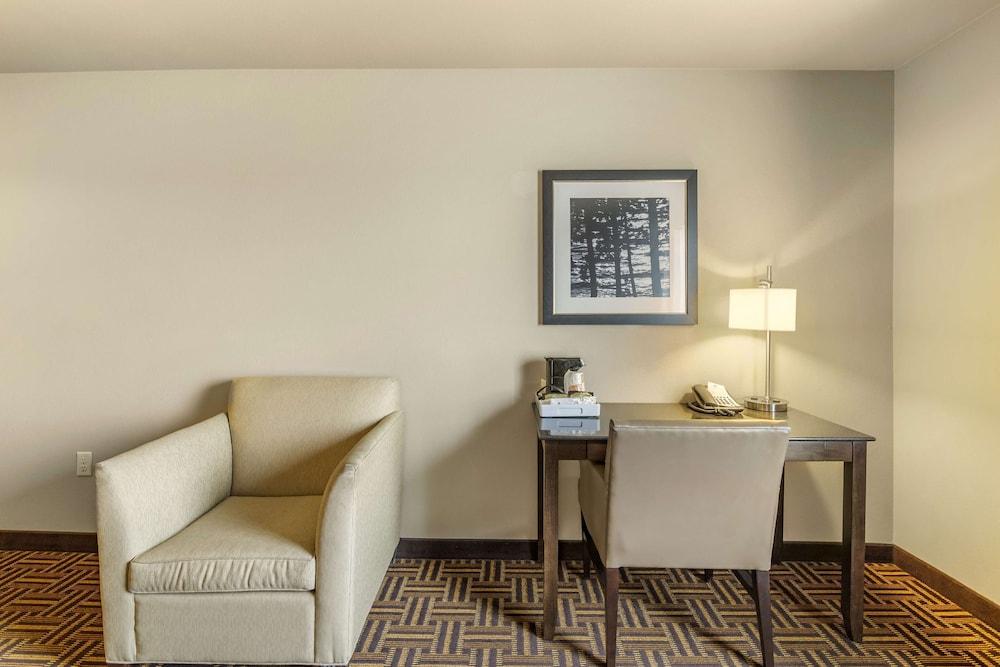 Sonesta Essential Minot