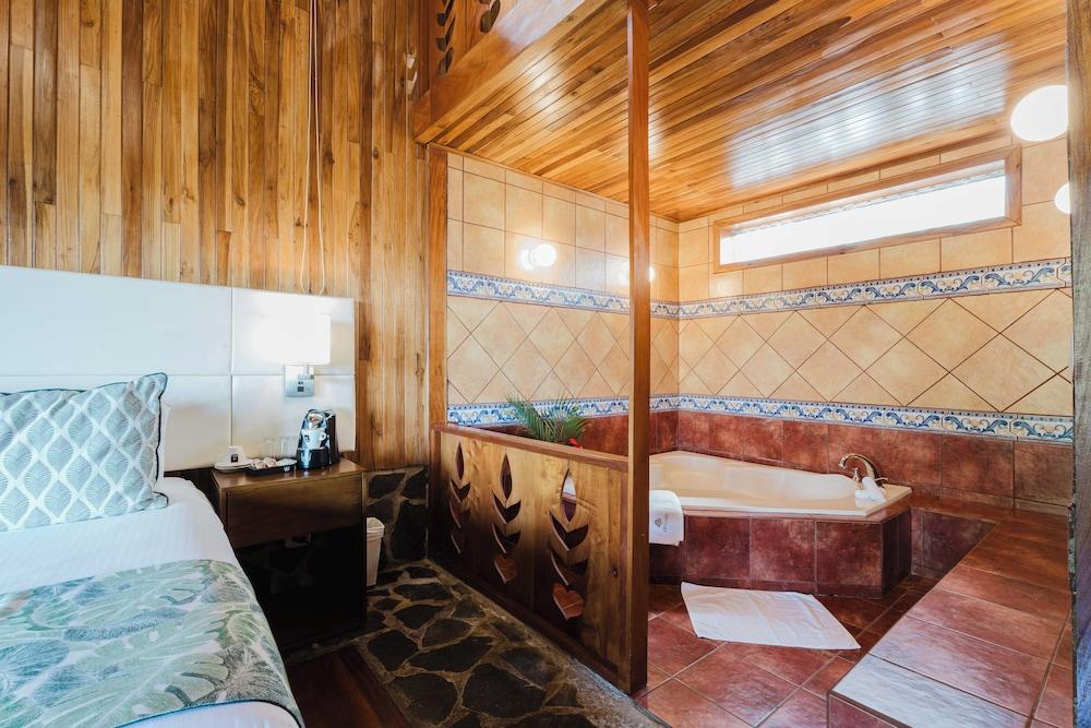 Hotel Heliconia - Monteverde