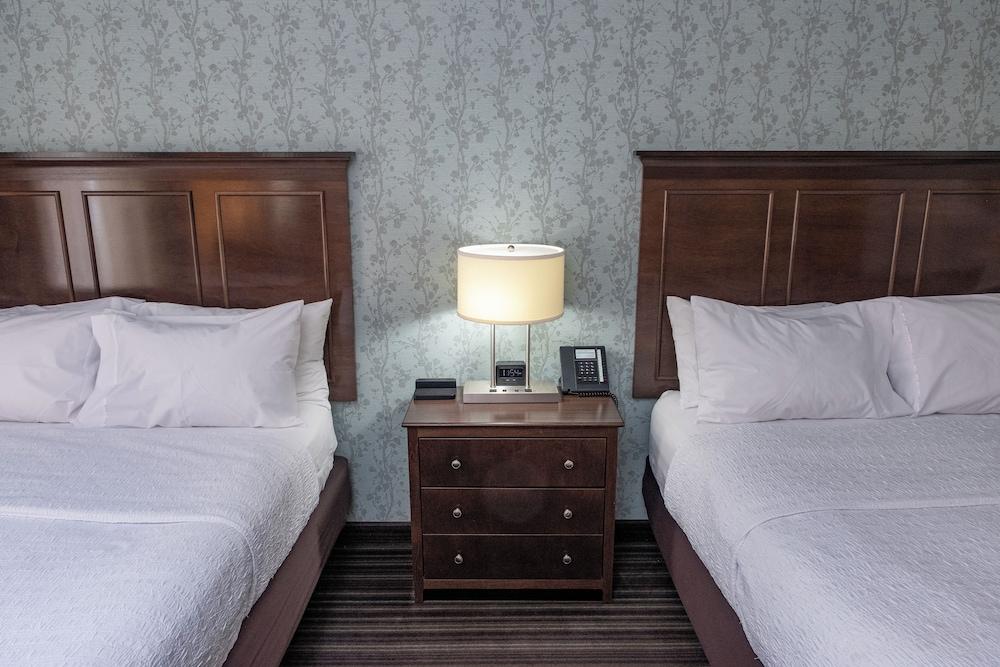 Hampton Inn & Suites by Hilton St. John's Airport