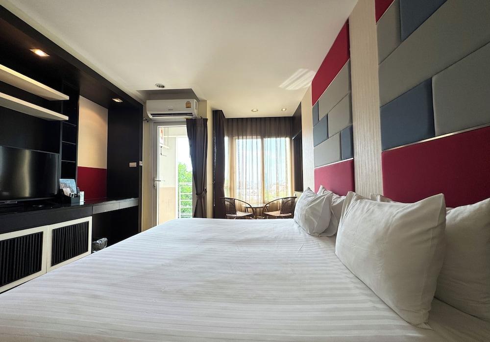 The Sunreno Hotel Bangkok